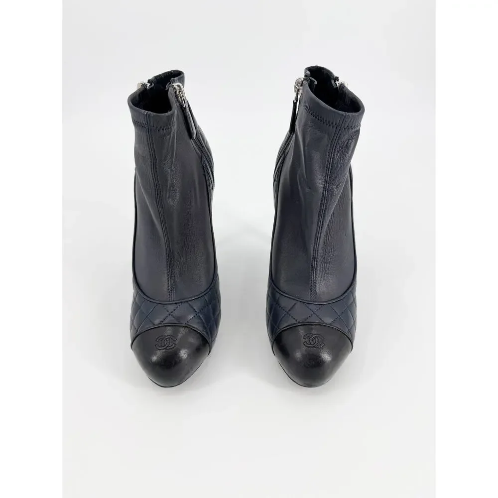 Chanel Navy Black Quilted Cap Toe Dual Zip Sock Ankle Booties Size 39.5 EU Boots